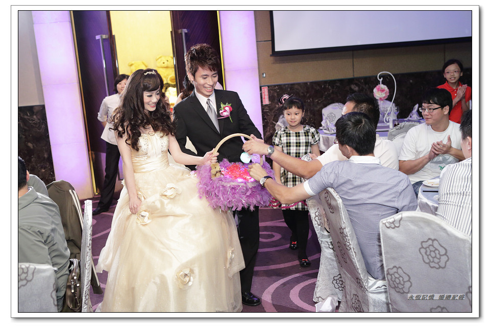 偉哲雅筑 迎娶喜宴 基隆豪鼎飯店 婚攝大J 永恆記憶 婚禮攝影 台北婚攝 #婚攝 #婚禮攝影 #台北婚攝 #婚禮拍立得 #婚攝拍立得 #即拍即印 #婚禮紀錄 #婚攝價格 #婚攝推薦 #拍立得 #婚攝價格 #婚攝推薦