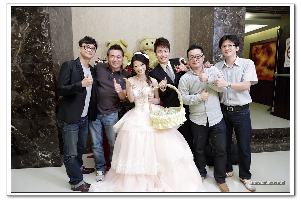 偉哲雅筑 迎娶喜宴 基隆豪鼎飯店 婚攝大J 永恆記憶 婚禮攝影 台北婚攝 #婚攝 #婚禮攝影 #台北婚攝 #婚禮拍立得 #婚攝拍立得 #即拍即印 #婚禮紀錄 #婚攝價格 #婚攝推薦 #拍立得 #婚攝價格 #婚攝推薦