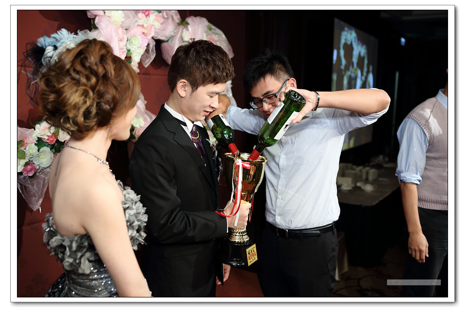 育緯純伶 文定迎娶喜宴 林口福容飯店 婚攝大J 永恆記憶 婚禮攝影 台北婚攝 #婚攝 #婚禮攝影 #台北婚攝 #婚禮拍立得 #婚攝拍立得 #即拍即印 #婚禮紀錄 #婚攝價格 #婚攝推薦 #拍立得 #婚攝價格 #婚攝推薦