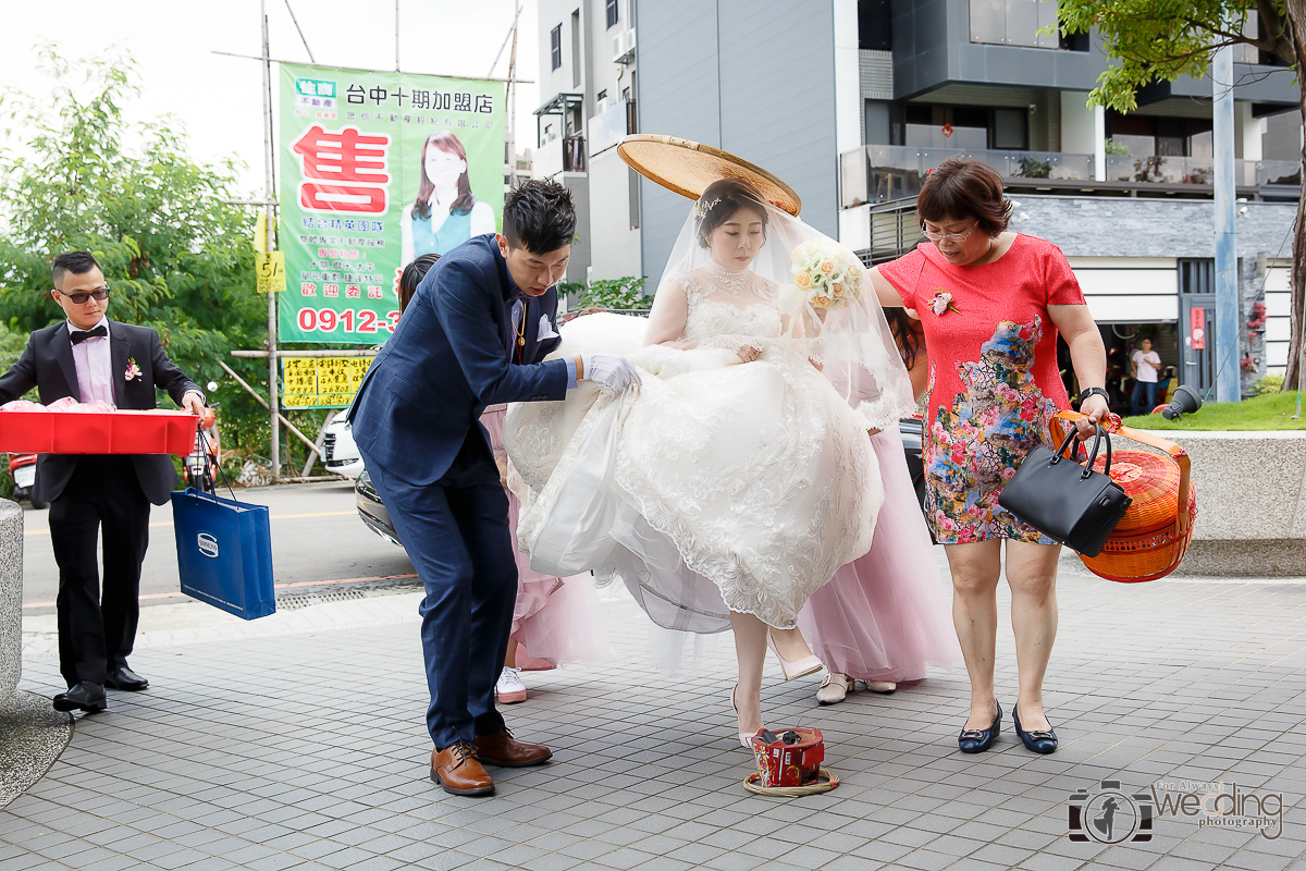 文興文心 迎娶午宴 台中金華屋 婚攝香蕉 永恆記憶 婚禮攝影 即拍即印 #婚攝 #婚禮攝影 #台北婚攝 #婚禮拍立得 #婚攝拍立得 #即拍即印 #婚禮紀錄 #婚攝價格 #婚攝推薦 #拍立得 #婚攝價格 #婚攝推薦